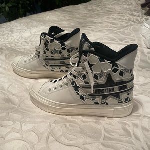 Brand New Christian Dior Walk’NDior Star Leather sneakers